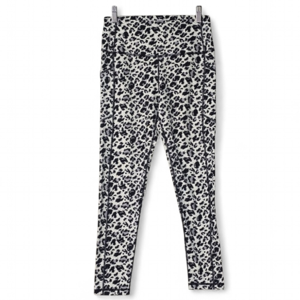 Zyia Snow Leopard Hi-Rise 7/8‎ Size 8-10